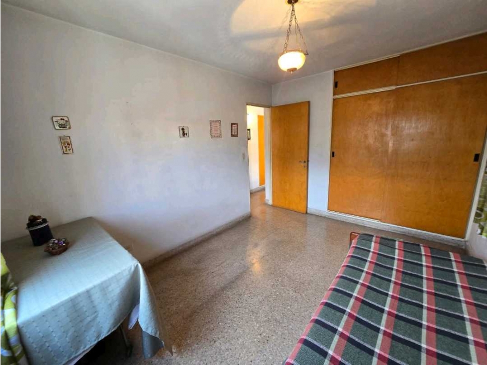 DEPARTAMENTO EN VENTA VILLA CARLOS PAZExcelente ubicación, balcon - 2