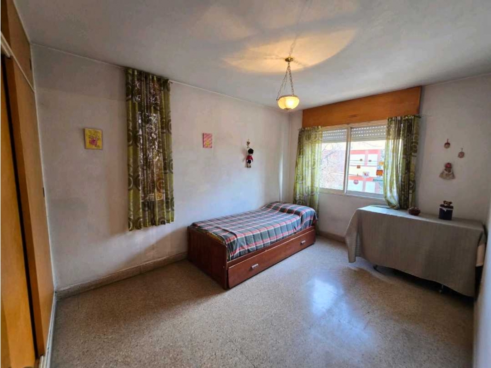 DEPARTAMENTO EN VENTA VILLA CARLOS PAZExcelente ubicación, balcon - 3