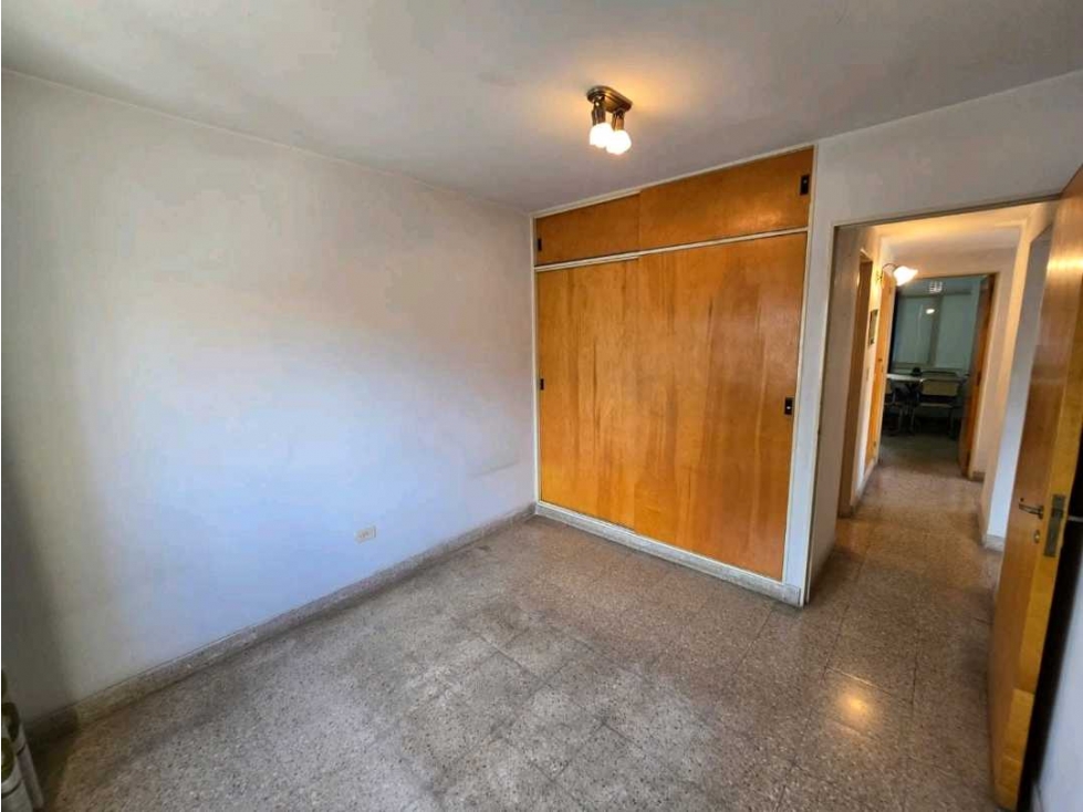 DEPARTAMENTO EN VENTA VILLA CARLOS PAZExcelente ubicación, balcon - 6