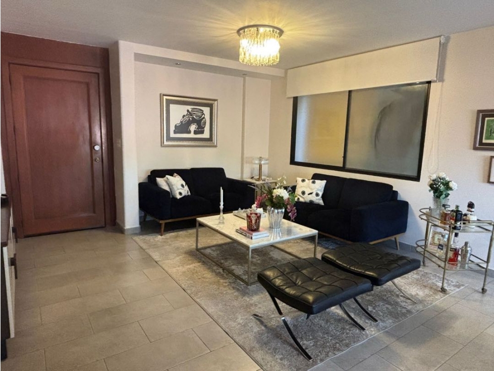 Departamento remodelado - Zona UEES - 2
