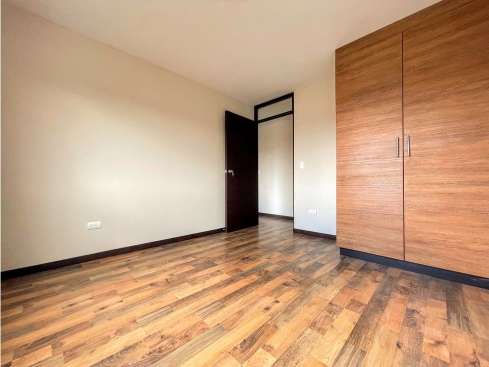 DEPARTAMENTO EN RENTA AV PRIMERO DE MAYO CUENCA — foto 6