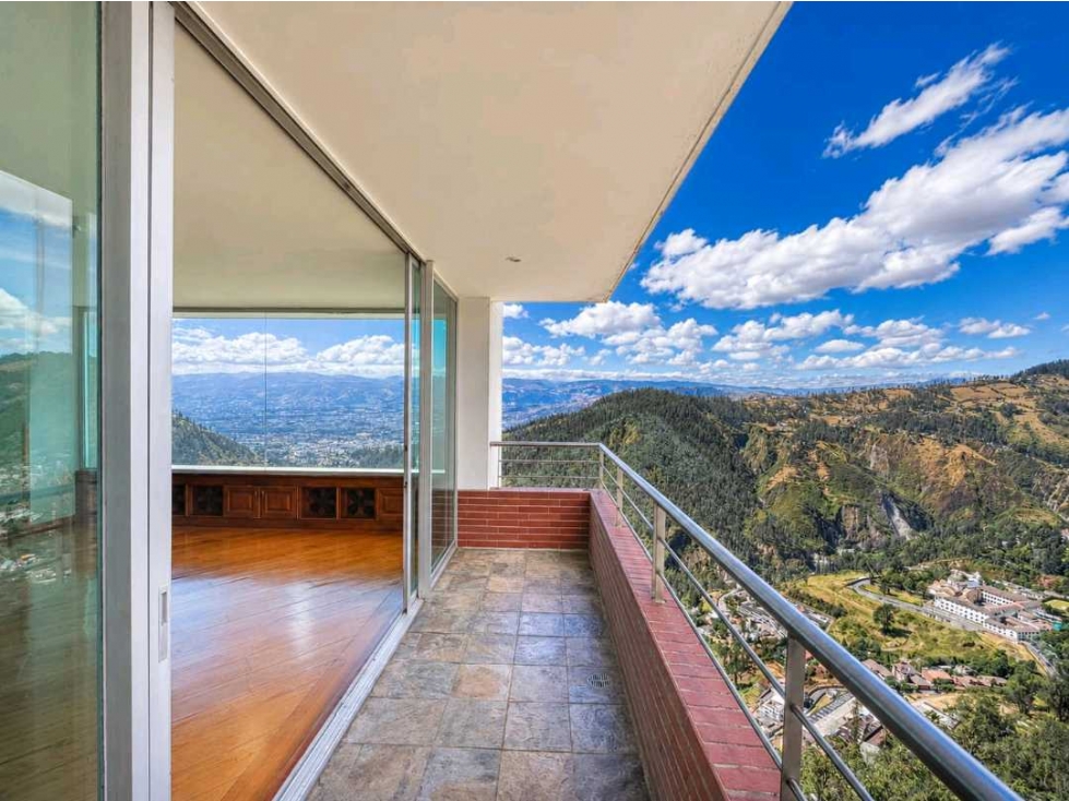 Rento Departamento amoblado con balcón en Quito González Suárez — foto 3