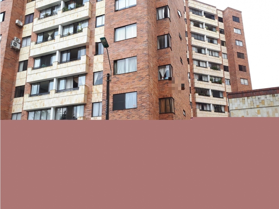 DEPOSITO B 19 CON ALQUERIA AG C CL 5 ENTRE CR 83 Y 84 6 A 32