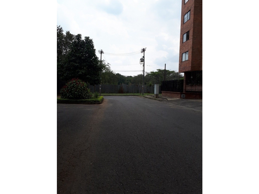 DEPOSITO B 3 CON ALQUERIA AG C CL 5 ENTRE CR 83 Y 84 6 A 32 — foto 4