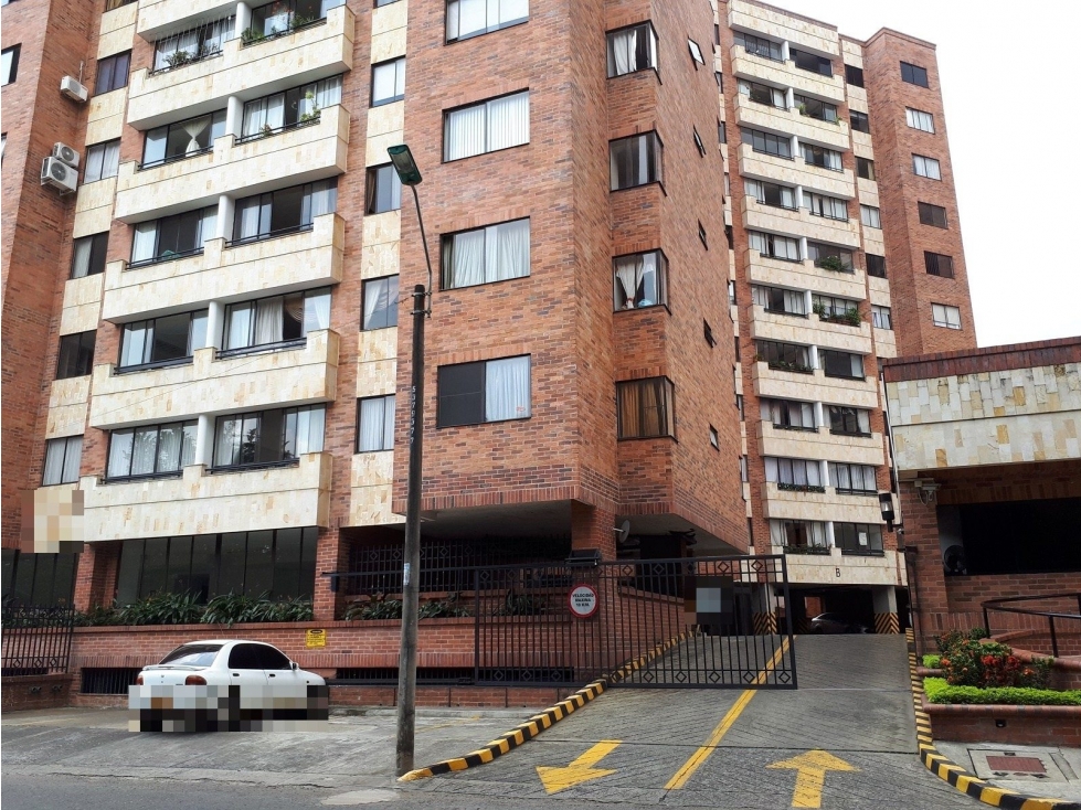 DEPOSITO B 5 CON ALQUERIA AG C CL 5 ENTRE CR 83 Y 84 6 A 32 — foto 3