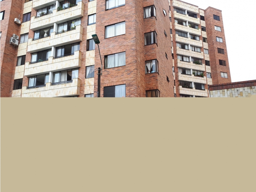 DEPOSITO B 5 CON ALQUERIA AG C CL 5 ENTRE CR 83 Y 84 6 A 32