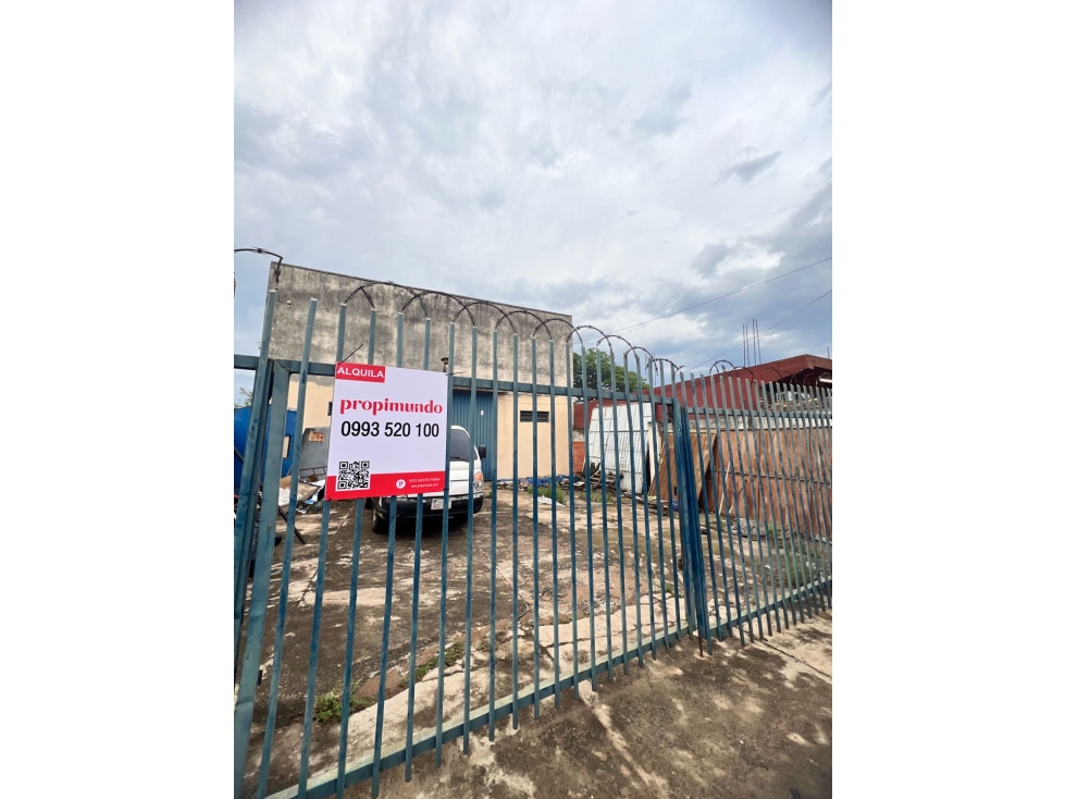 Deposito en el centro de Luque - 350m2 - 1