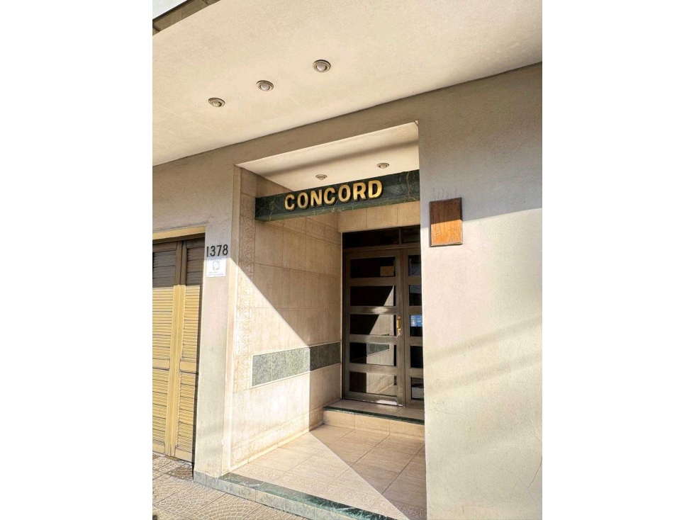 Depto. en venta 2 dormitorios c/cochera España entre Moreno y Belgrano — foto 2