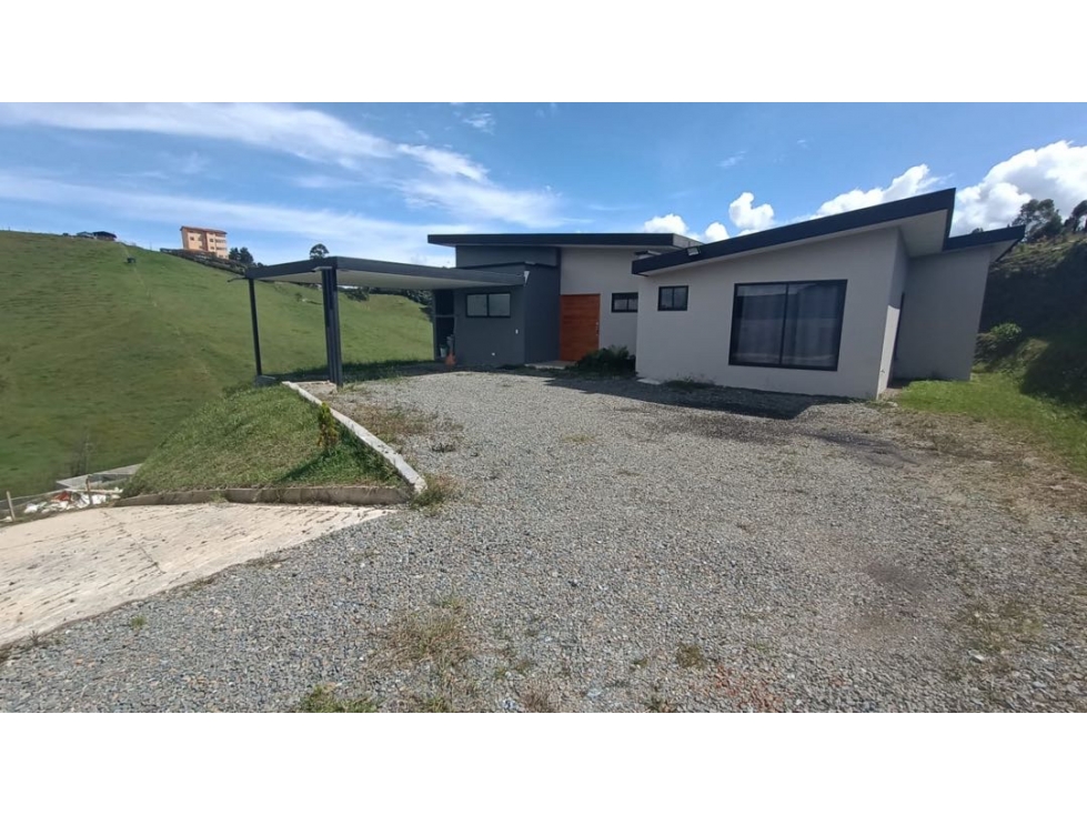 Casa finca en Carmen de Viboral-venta