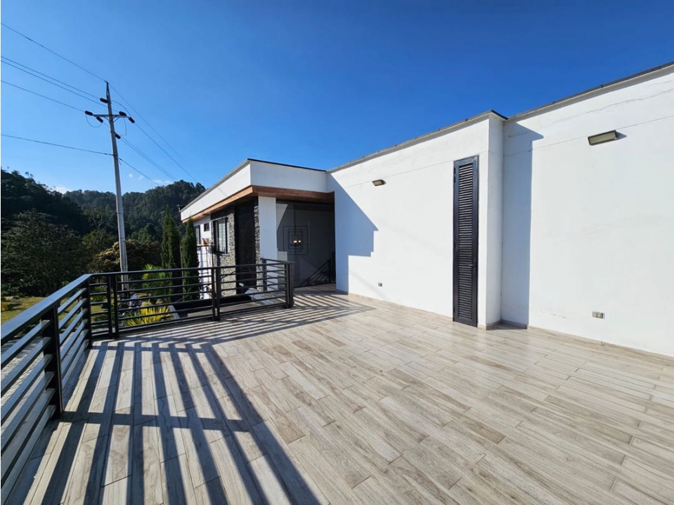 Casa para Arriendo Amoblado en El Retiro Antioquia sector La Fe - 2
