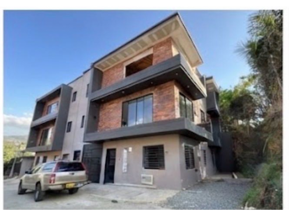 DESTACADO APARTAMENTO EN PRIMER PISO EN VENTA EN EL CARMEN DE VÍBORAL - 1