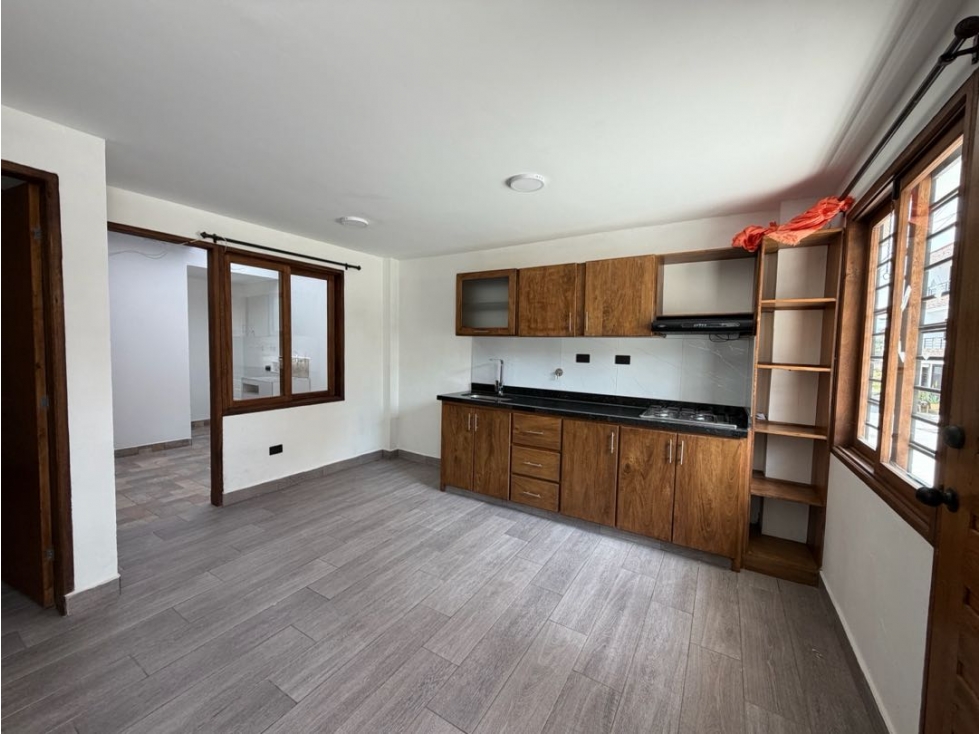 DESTACADO APARTAMENTO EN PRIMER PISO EN VENTA EN EL CARMEN DE VÍBORAL — foto 3