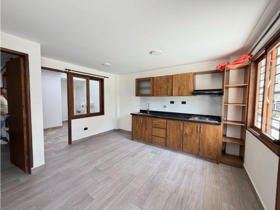 DESTACADO APARTAMENTO EN PRIMER PISO EN VENTA EN EL CARMEN DE VÍBORAL — foto 4