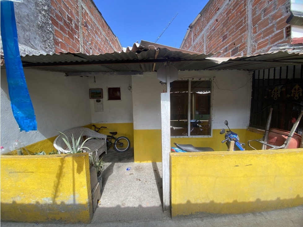 Dirección Actual del Inmueble: LOTE 4 MANZANA I
Direcciones Anteriore - 3