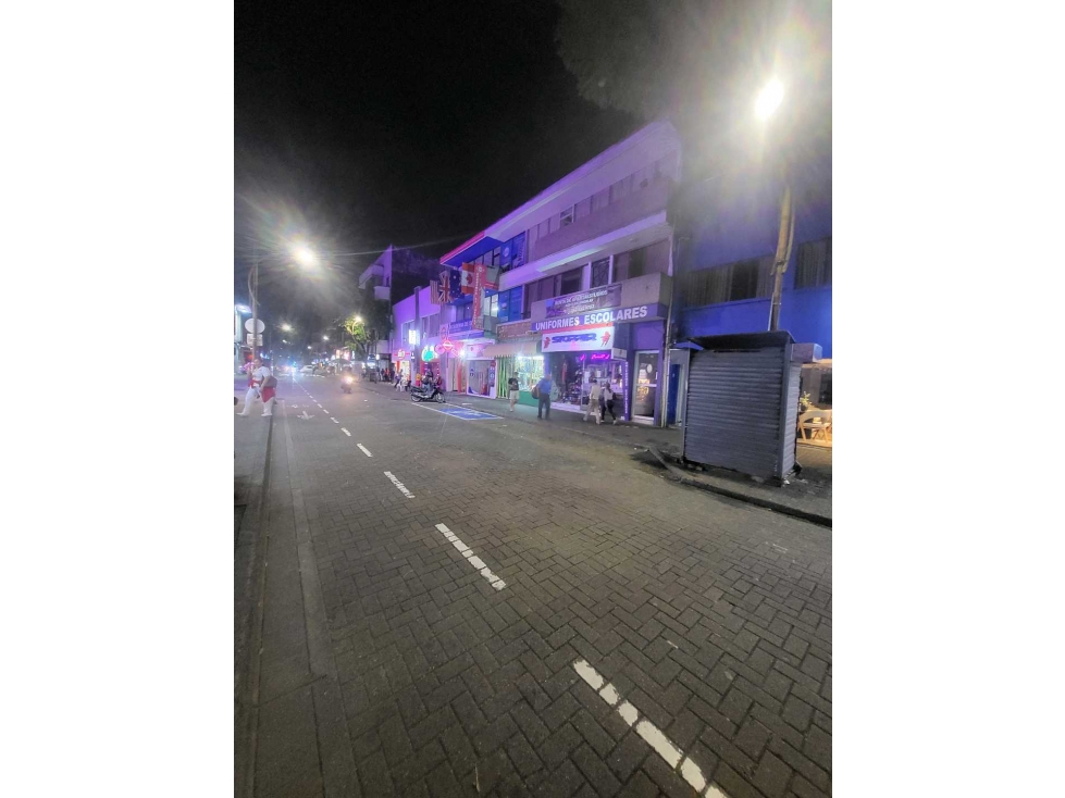 Disponible para Venta Edificio con 12 Apartaestudios en Pereira..