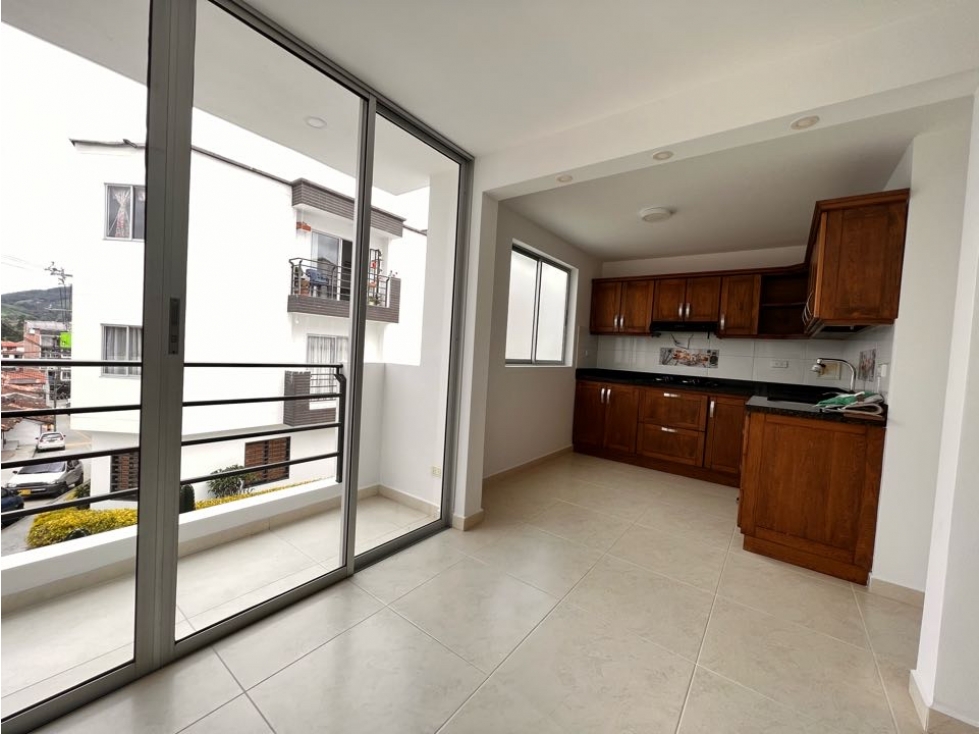 DIVINO APARTAMENTO CON EXCELENTE UBICACIÓN EN VENTA EN EL CARMEN VIB. — foto 2