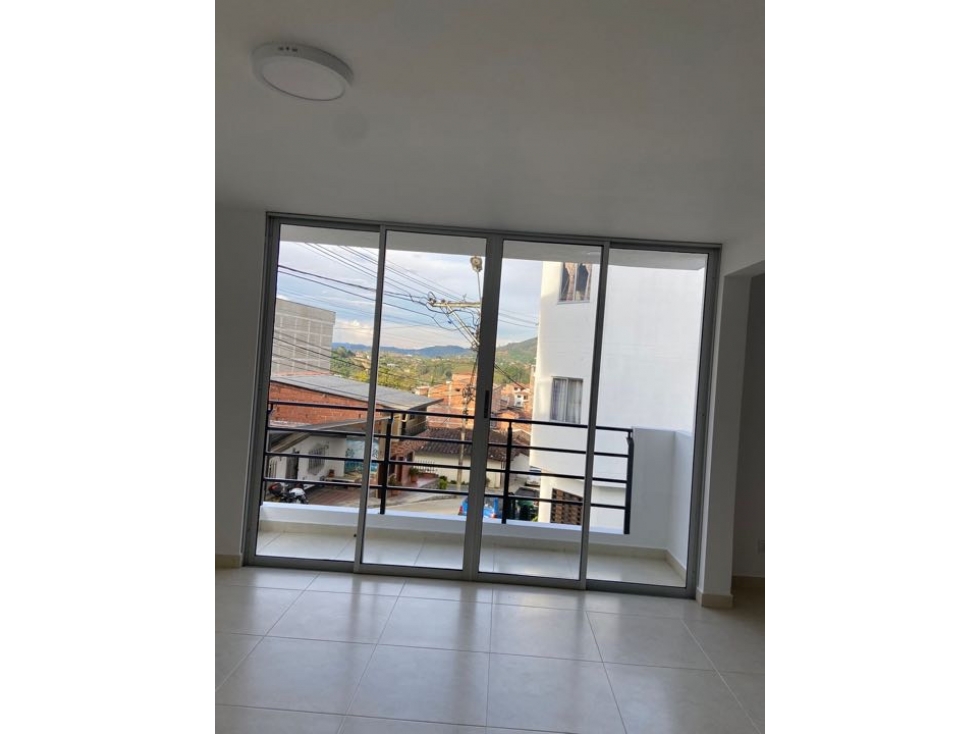 DIVINO APARTAMENTO CON EXCELENTE UBICACIÓN EN VENTA EN EL CARMEN VIB. — foto 3