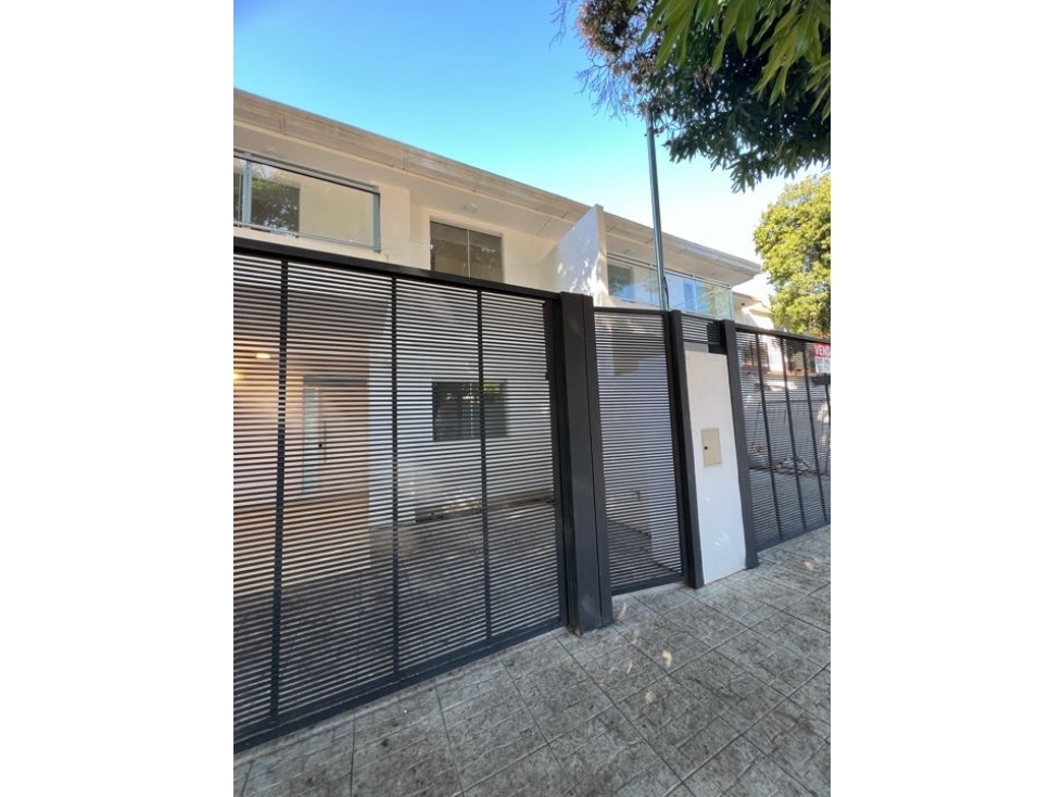 Dúplex a precio de departamento!!En Asunción a 3 cuadras de McalLopez - 5
