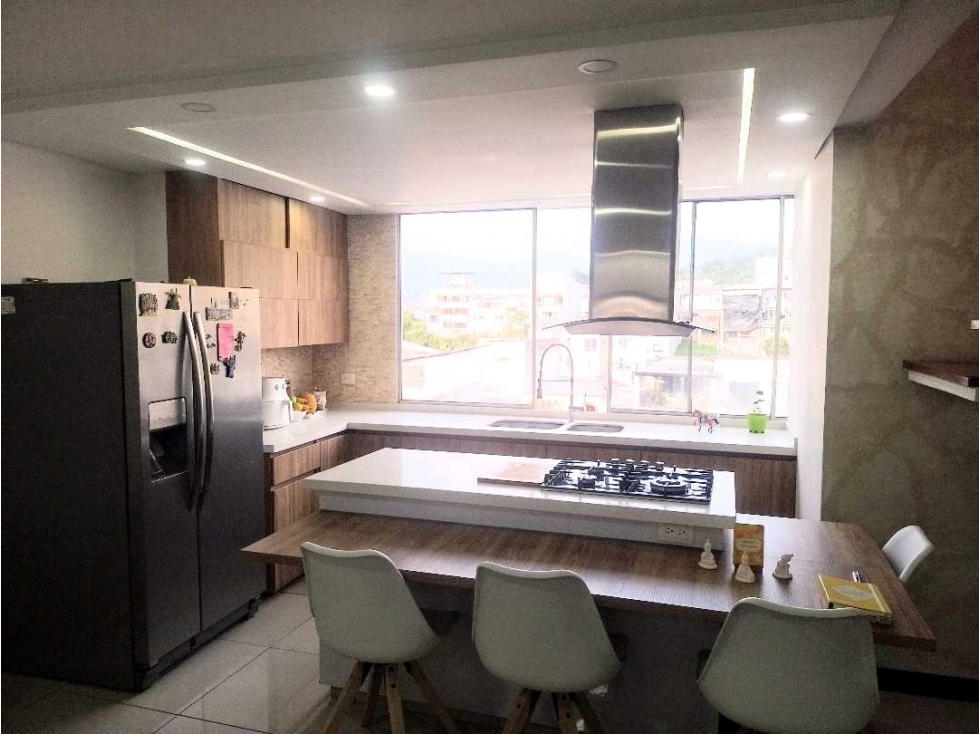 DÚPLEX AMOBLADO MODERNO EN VENTA ALTA SUIZA, MANIZALES - 2