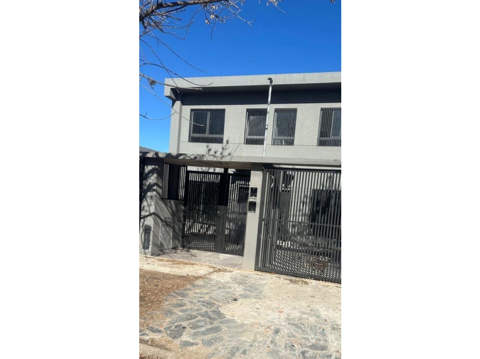 Dúplex en venta 3 ambientes Castelar Sur con cochera - 2