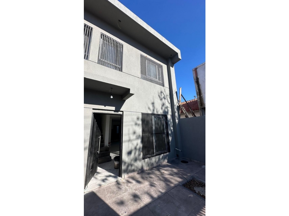 Dúplex en venta 3 ambientes Castelar Sur con cochera - 5