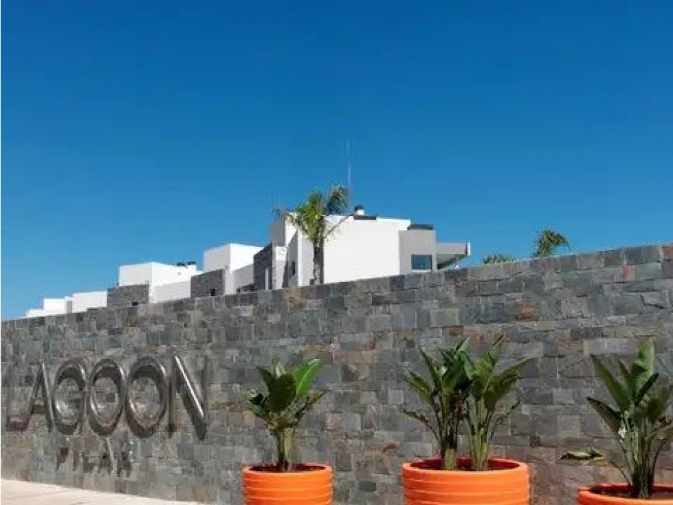 Dúplex en Venta en Pilar Lagoon, Pilar 3 Dorm., Jardín y terraza - 1