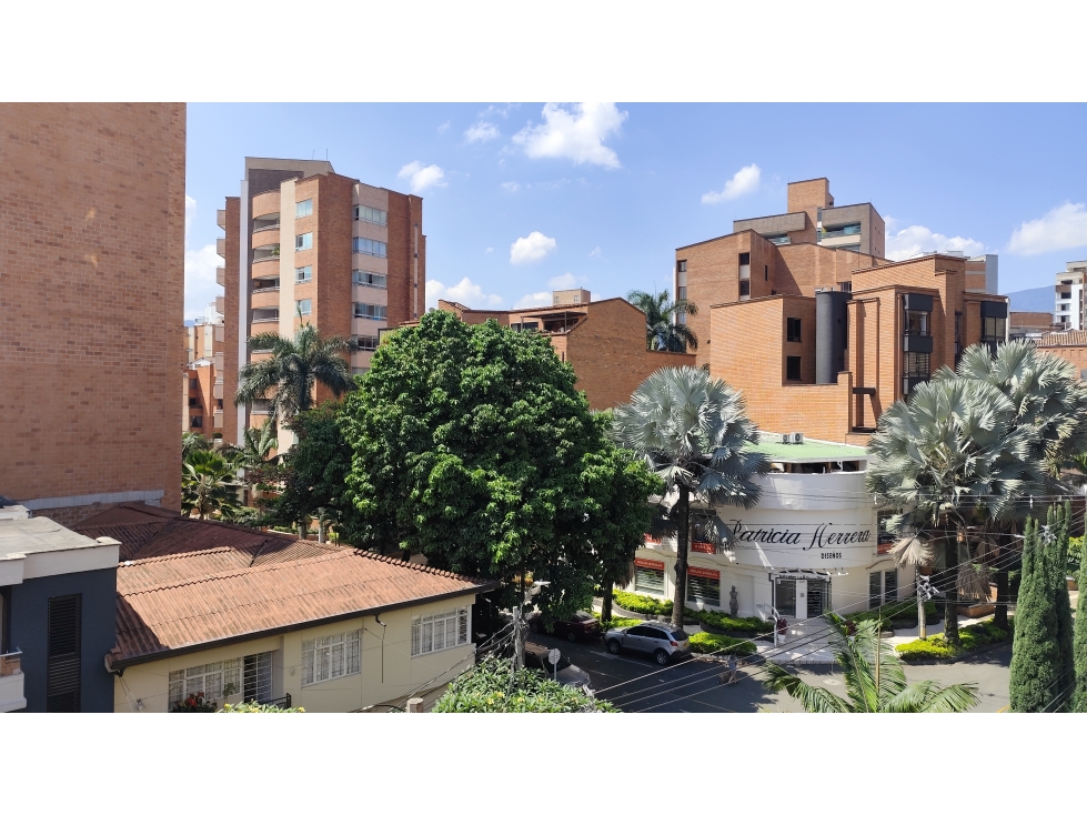 DÚPLEX PH EN LAURELES