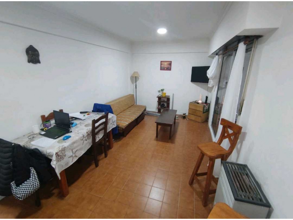 VENTA DEPARTAMENTO 2 AMBIENTES CON PATIO LA PERLA INDEPENDENCIA 1142 - 3