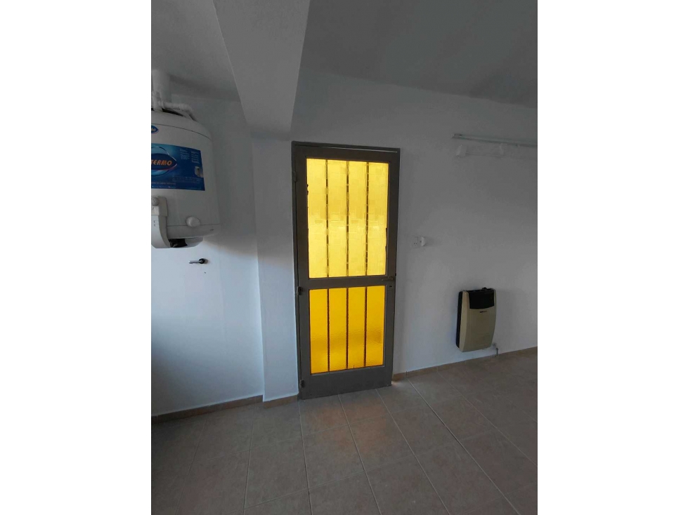 Dpto. con patio. ALQ ANUAL - 6