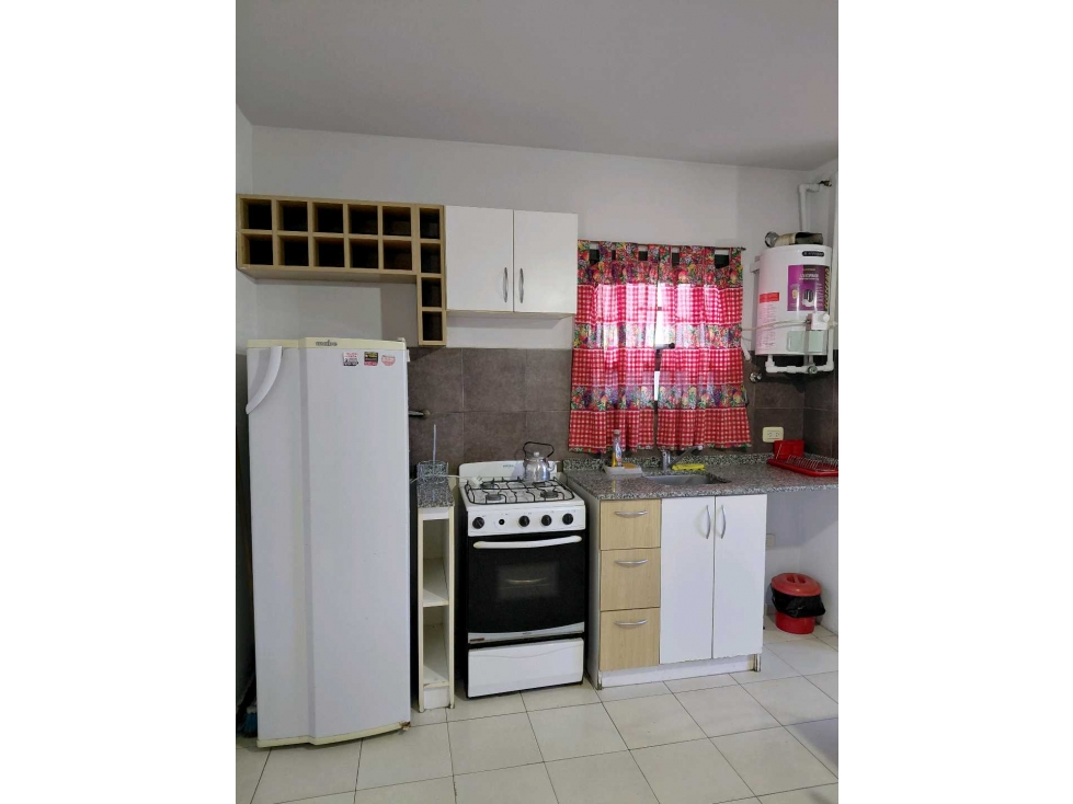 Dpto. VENTA P.B. - 1 Dor - Cochera - Patio. Gas Natural - 2