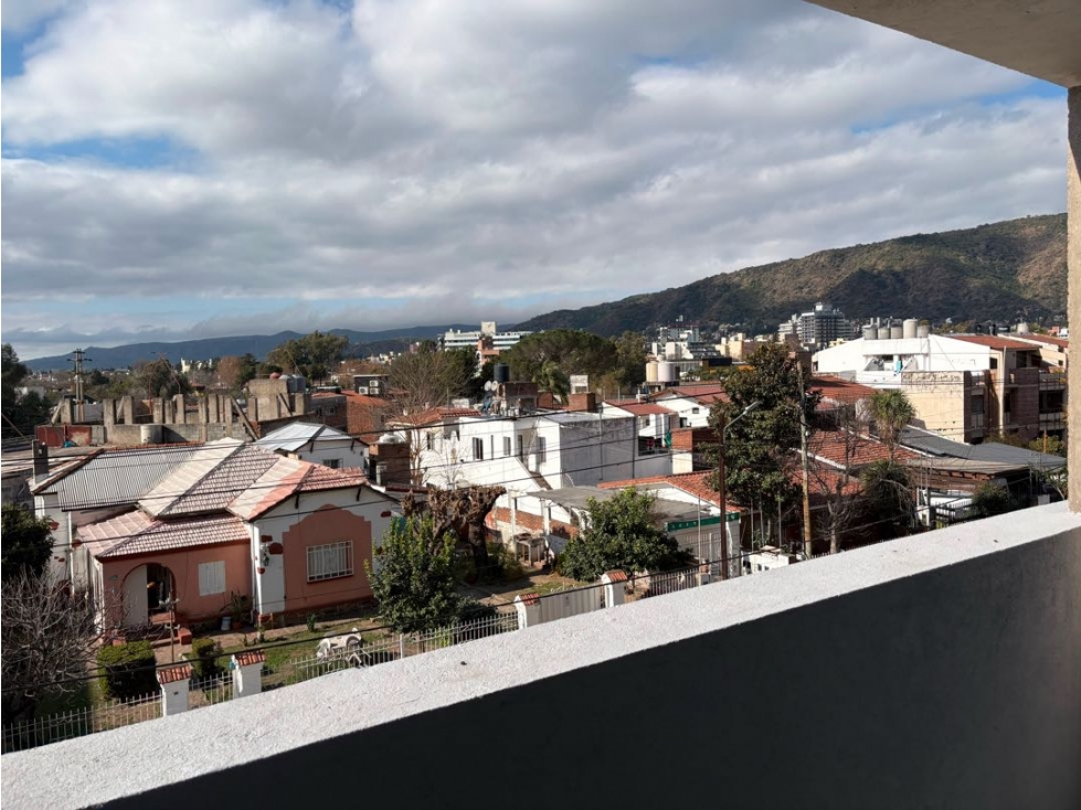 VENTA EN POZO DEPARTAMENTO 1 DORMITORIO CON BALCÓN CENTRO CARLOS PAZ - 5
