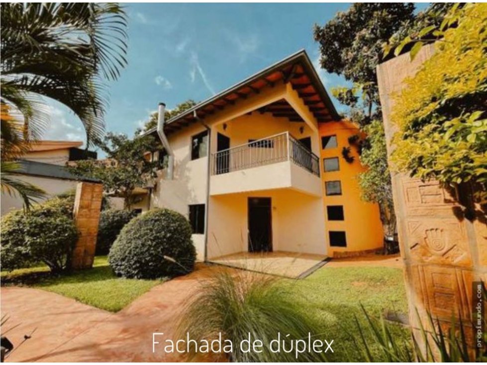 Duplex en condominio a 1 minuto de Villa Morra con 3 dormitorios - 2