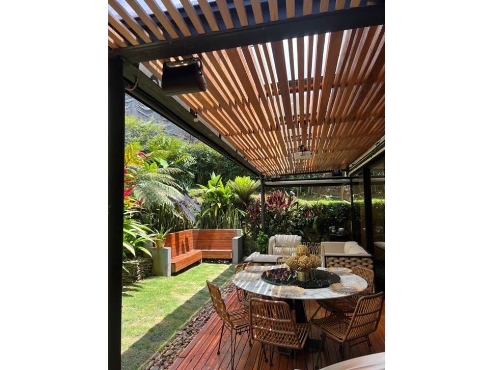 Duplex en Exclusiva Zona Residencial Envigado - 1