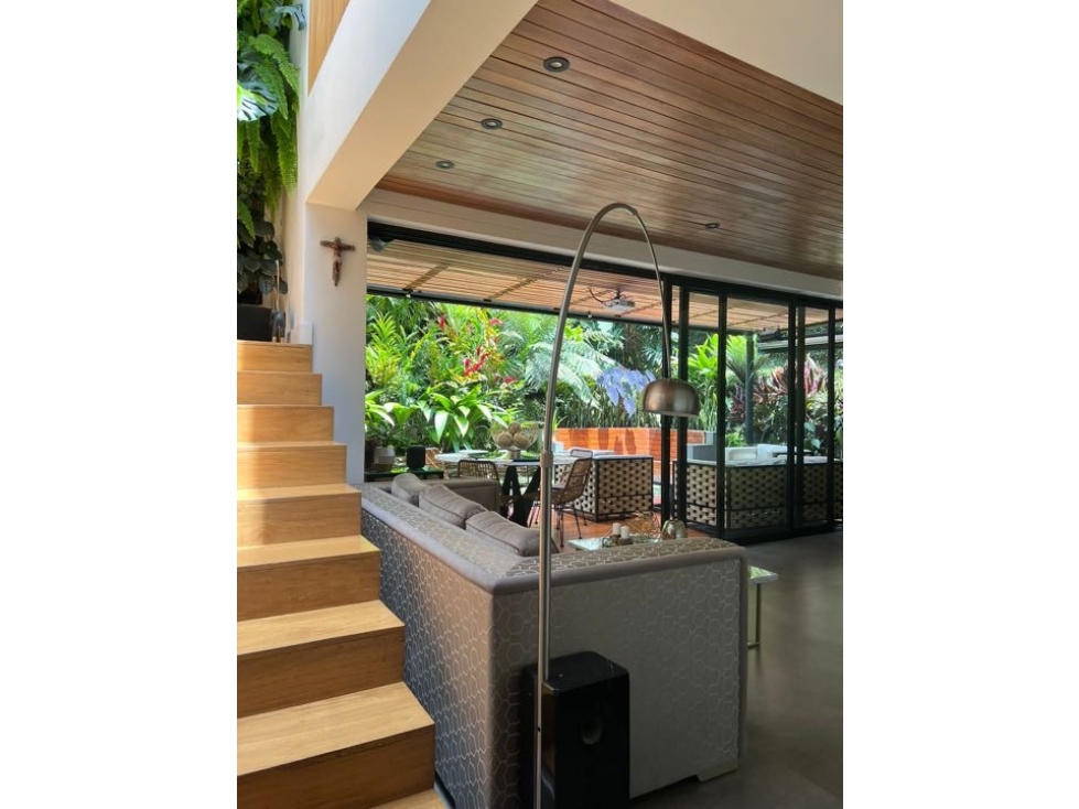 Duplex en Exclusiva Zona Residencial Envigado - 2