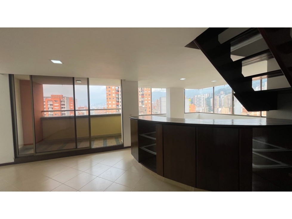 DUPLEX EN VENTA EN EL CORAZÓN DE SABANETA