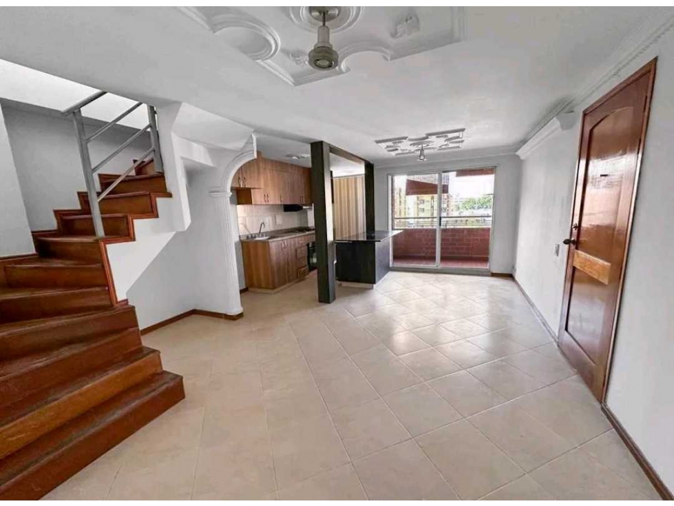 DUPLEX EN VENTA SAN JOAQUIN (T)