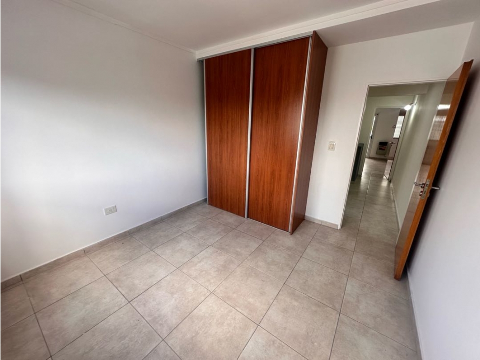 Duplex venta 2 dormitorios La Plata Apto banco - 4