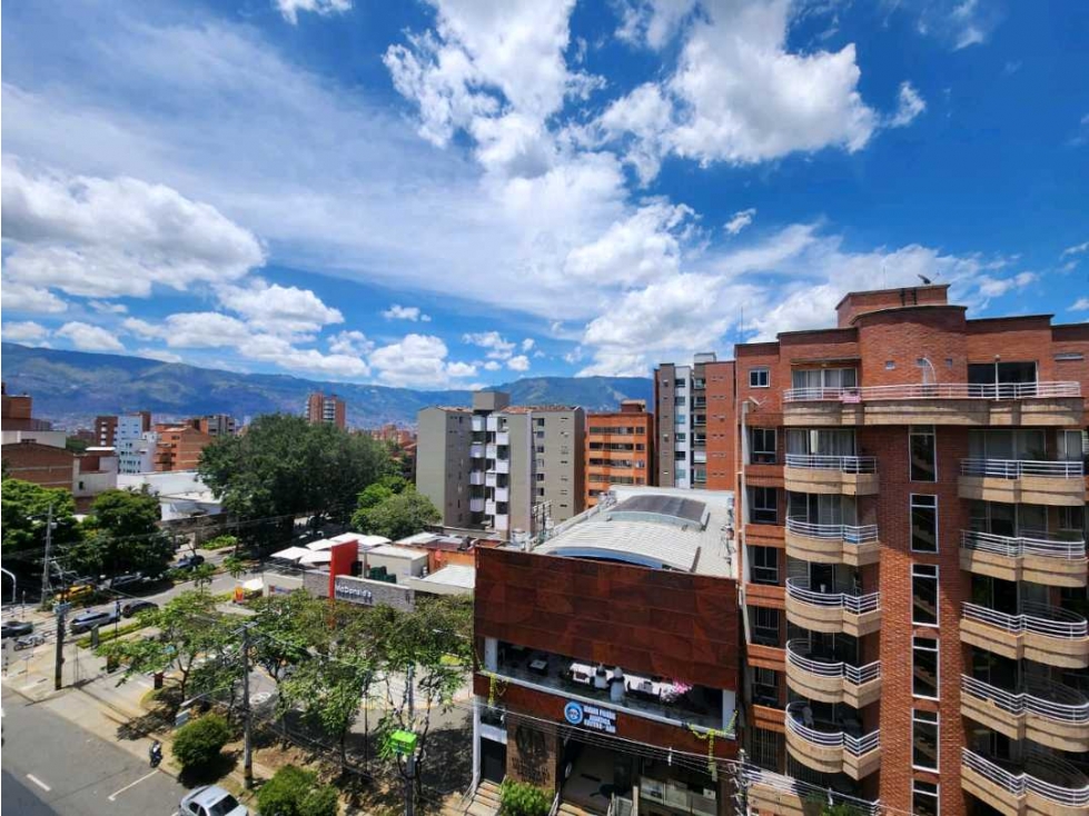 DUPLEX VENTA / LAURELES SEGUNDO PARQUE #19
