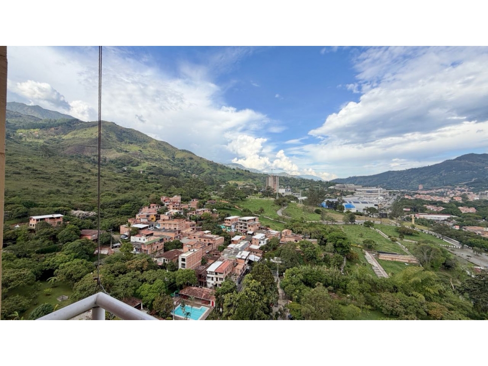 ECONÓMICO APARTAMENTO EN VENTA CERCA ESTACION NIQUIA EN GUASIMALITO — foto 5