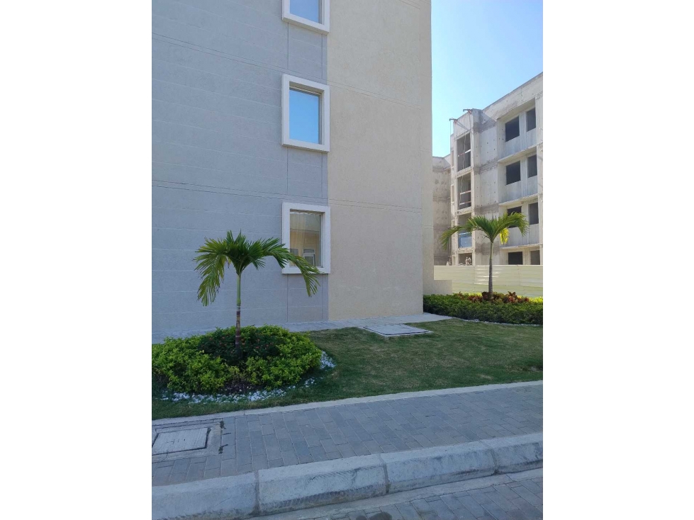 ED CAPRIELLA — foto 2