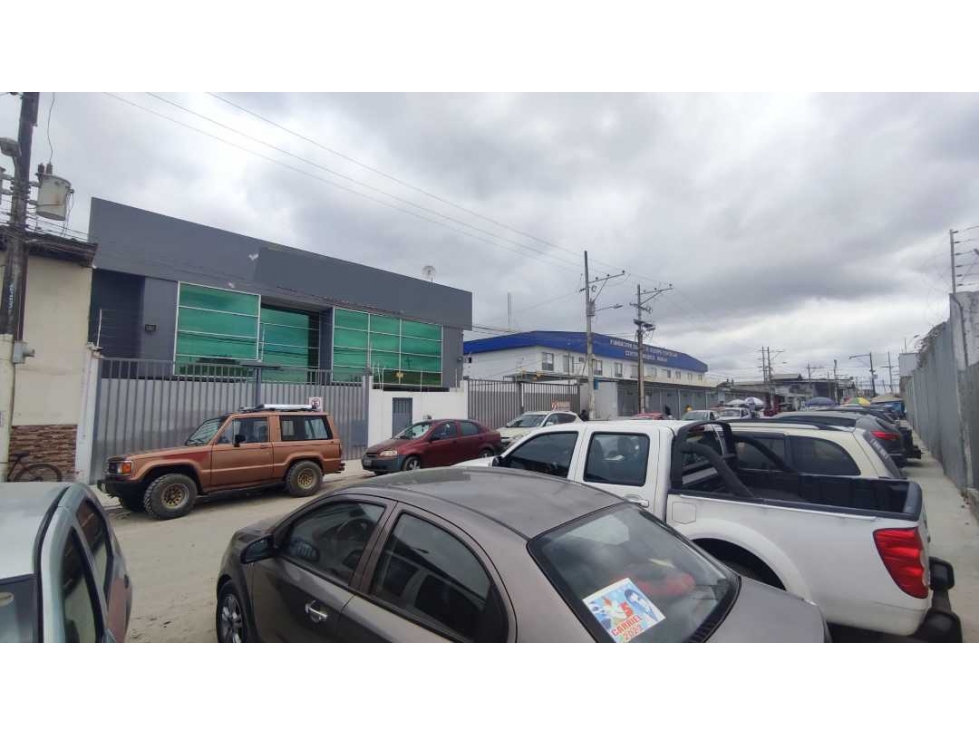 EDIFICIO BODEGA CON OFICINAS EN VENTA DURÁN NORTE - 1