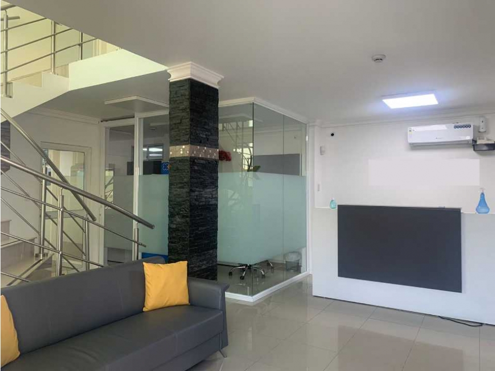 EDIFICIO COMERCIAL CON GALPÓN BODEGA EN VENTA ZONA MÉDICA DURÁN NORTE - 3