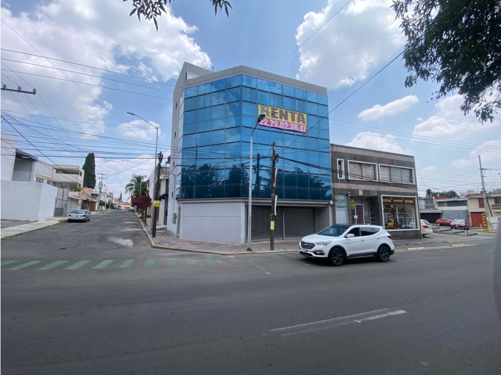 Edificio corporativo en renta en Zona Dorada 400 m² - 1