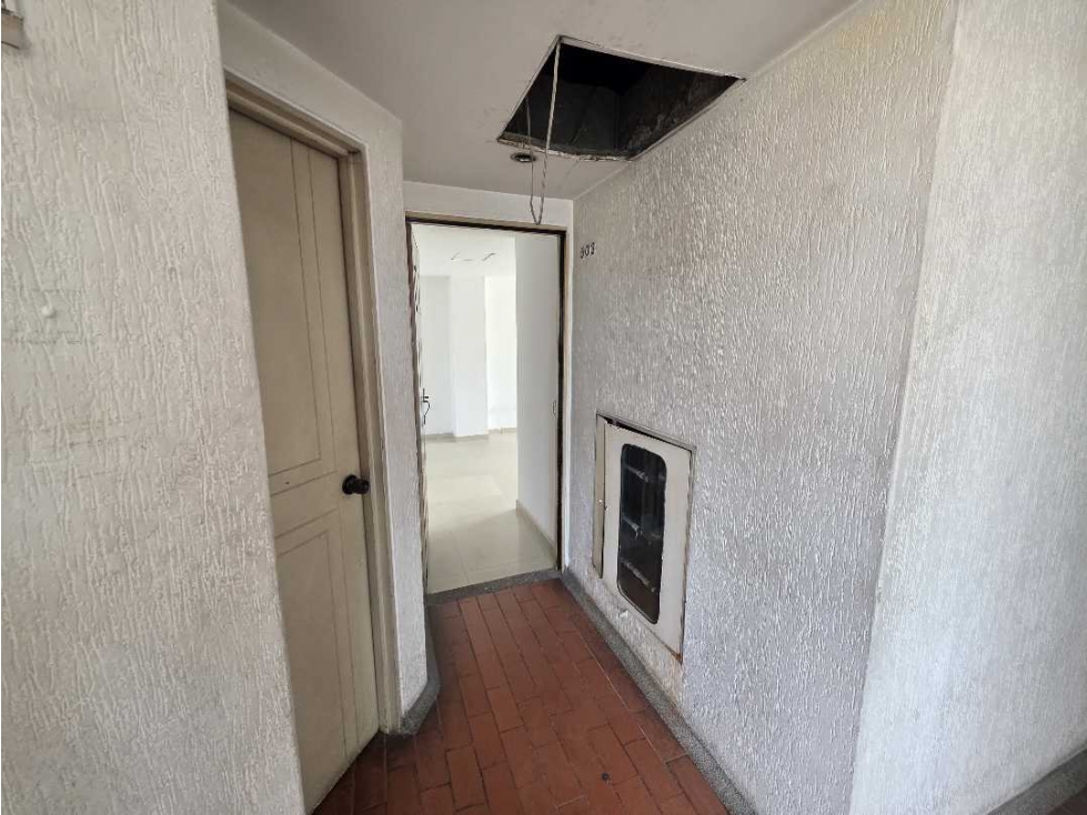 EDIFICIO COMERCIAL EN VENTA BOGOTÁ BARRIO SALAZAR GÓMEZ- PUENTE ARANDA - 4