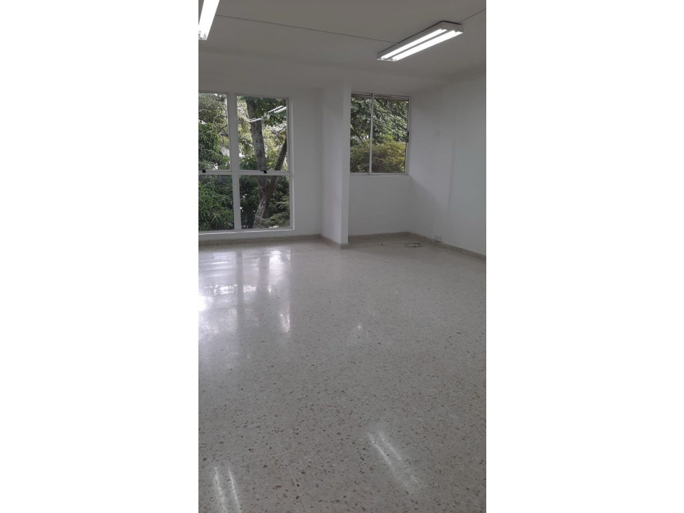 Edificio comercial en venta en Cali — foto 2
