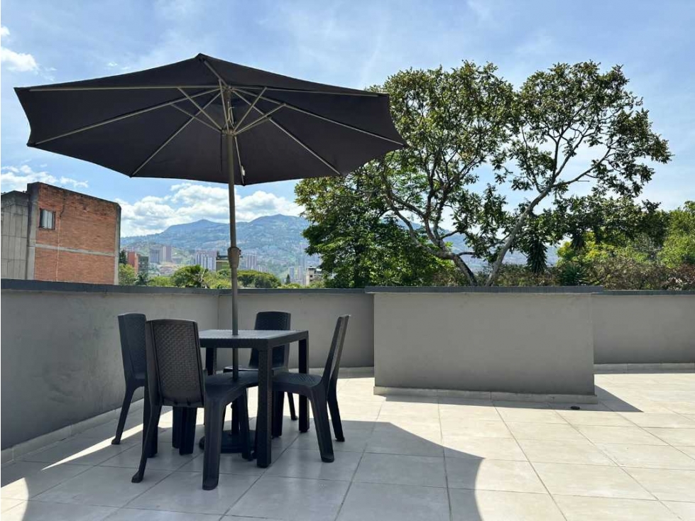 EDIFICIO DE 12 APARTAESTUDIOS Y TERRAZA LAURELES