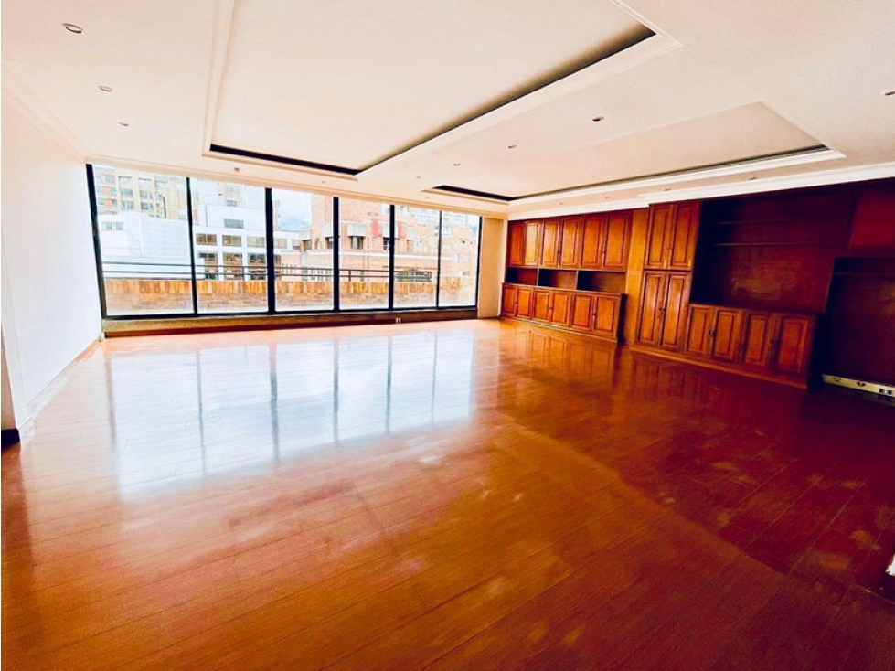 SE VENDE EDIFICIO EN CHICO BOGOTA — foto 3