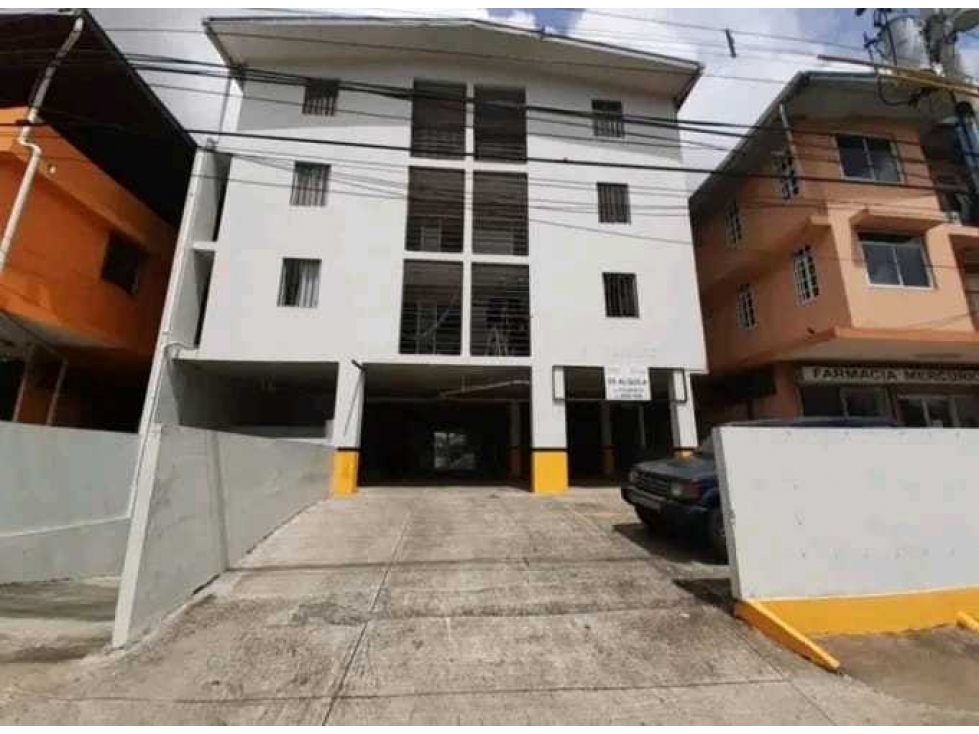EDIFICIO EN EL INGENIO PARA INVERSION A PASOS DEL METRO 459M2