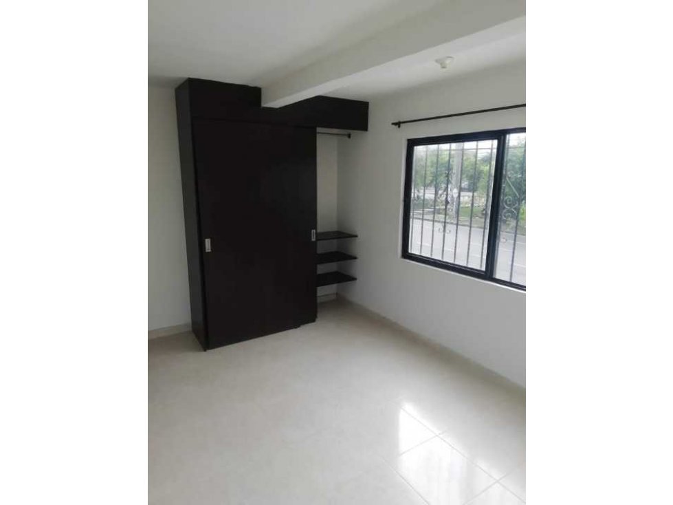 Edificio en el trebol — foto 5