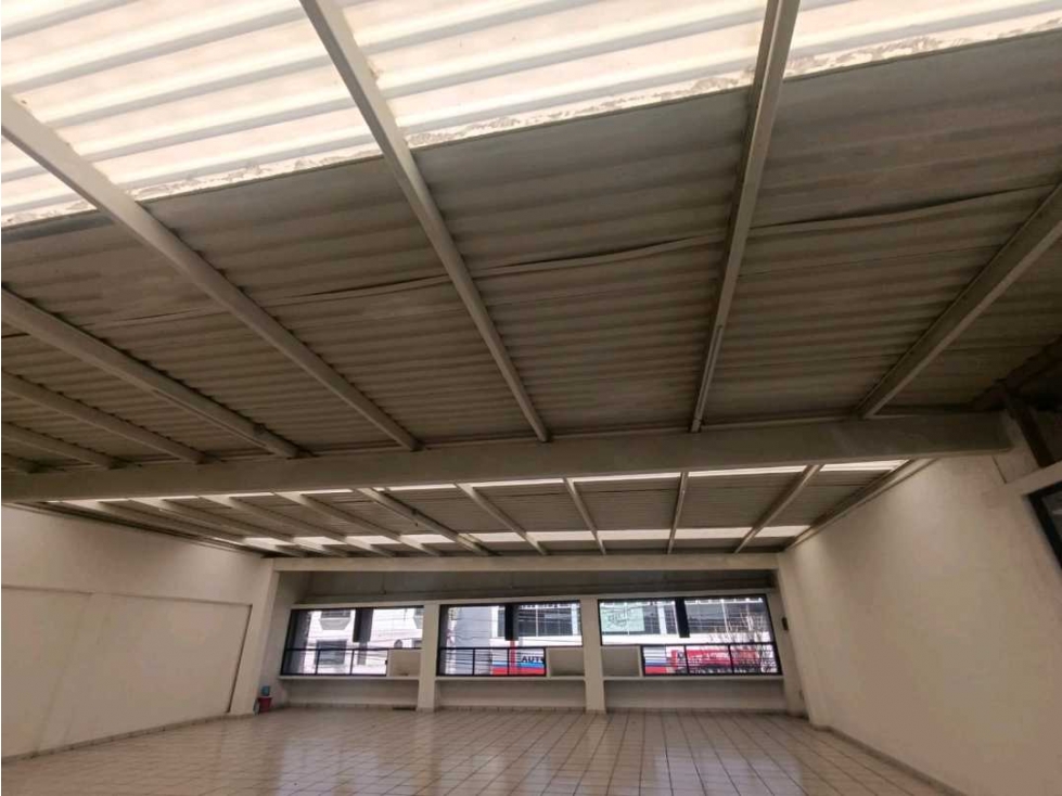 EDIFICIO O ACCESORIAS EN RENTA GRAN OPORTUNIDAD EN APIZACO - 5